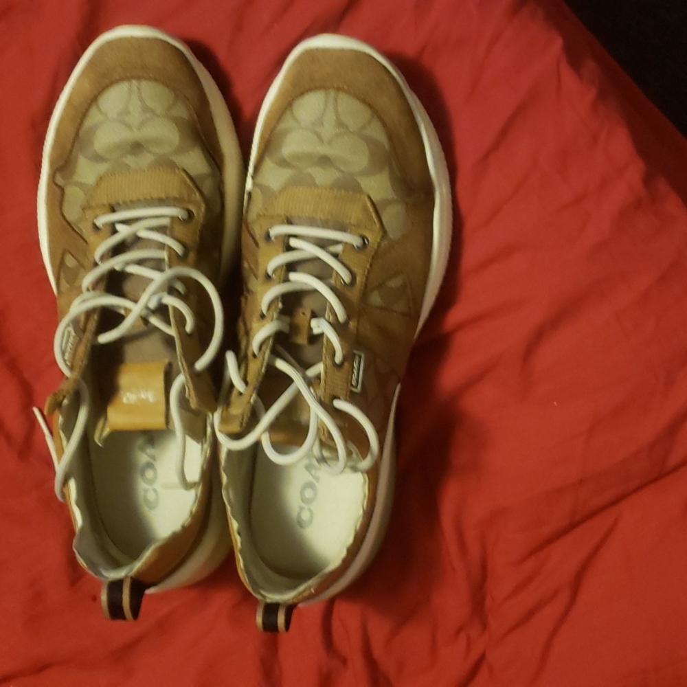 Coach Men’s Shoes NO 📦 BOX